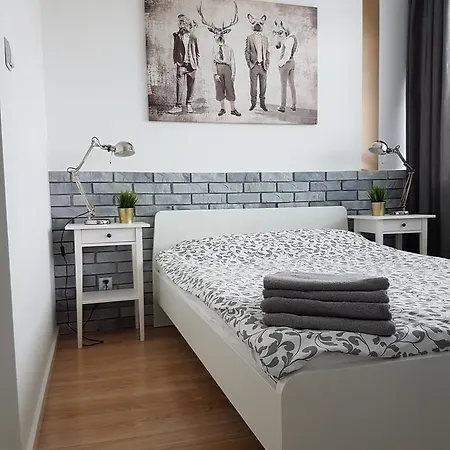 Tasha Aparts Center Appartement *